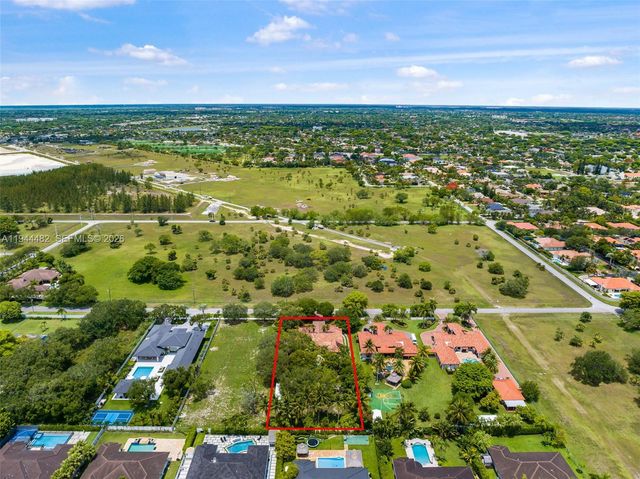 7761 SW 122nd Avenue, Miami, FL 33183
