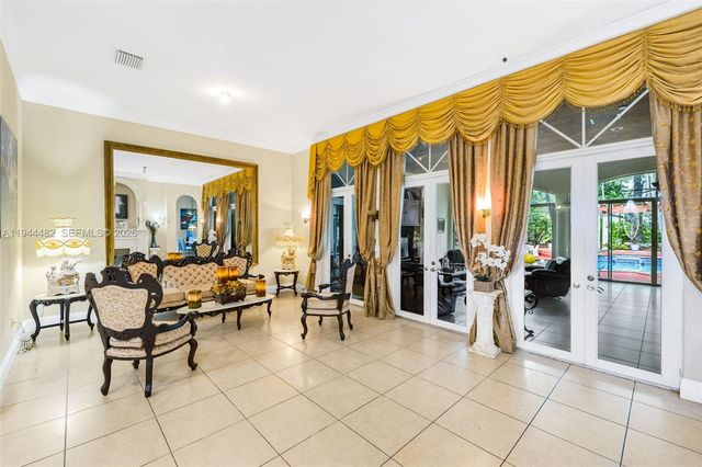 7761 SW 122nd Avenue, Miami, FL 33183