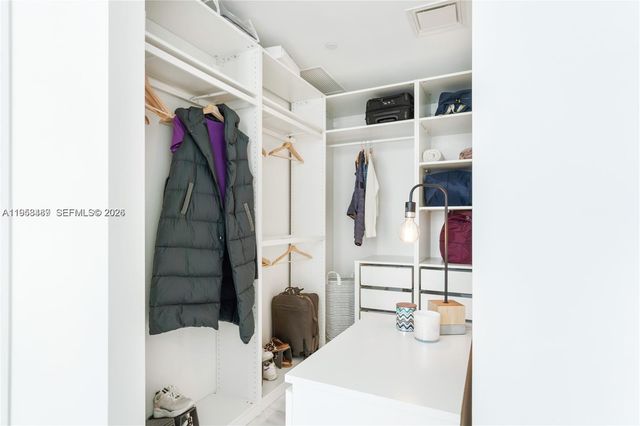 700 NE 26th Ter 1405, Miami, FL 33137