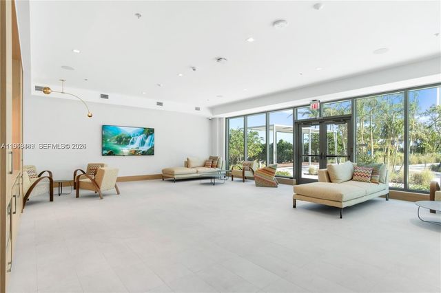 700 NE 26th Ter 1405, Miami, FL 33137