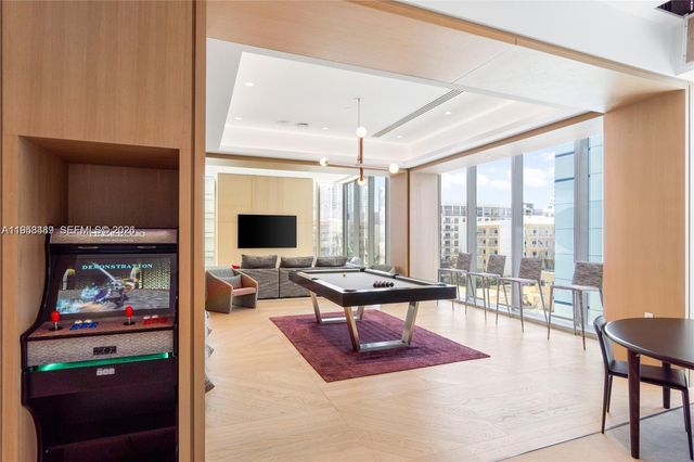 700 NE 26th Ter 1405, Miami, FL 33137