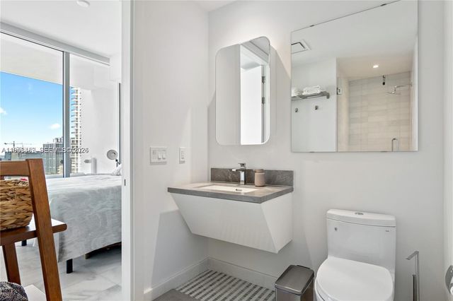 700 NE 26th Ter 1405, Miami, FL 33137