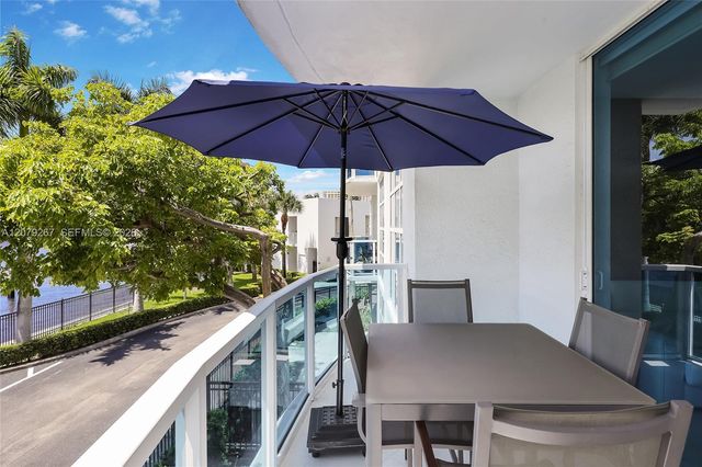 1945 S Ocean Drive M6, Hallandale Beach, FL 33009