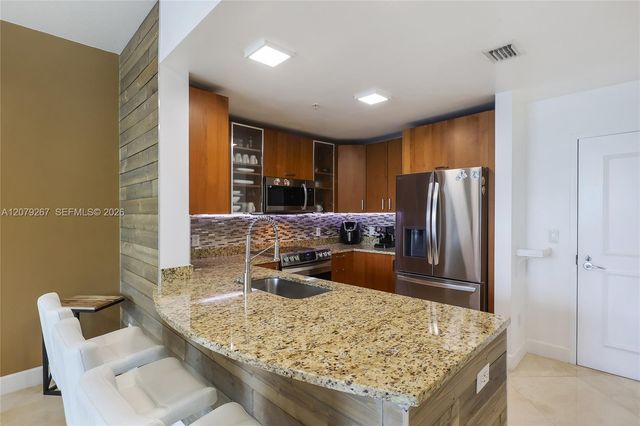 1945 S Ocean Drive M6, Hallandale Beach, FL 33009