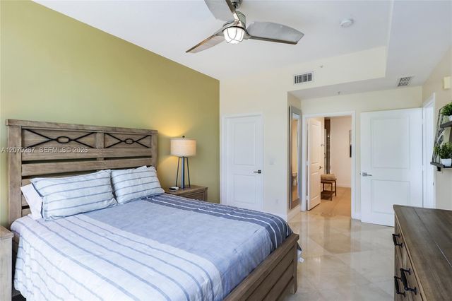 1945 S Ocean Drive M6, Hallandale Beach, FL 33009
