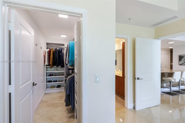 1945 S Ocean Drive M6, Hallandale Beach, FL 33009