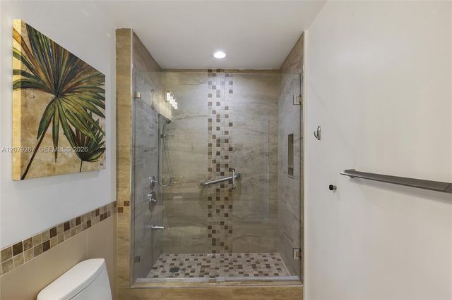 1945 S Ocean Drive M6, Hallandale Beach, FL 33009