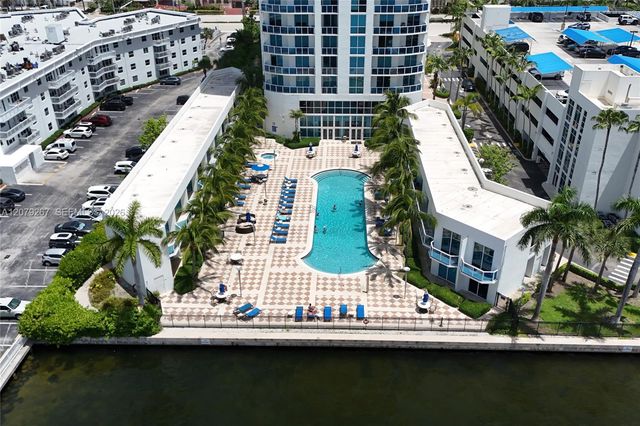 1945 S Ocean Drive M6, Hallandale Beach, FL 33009