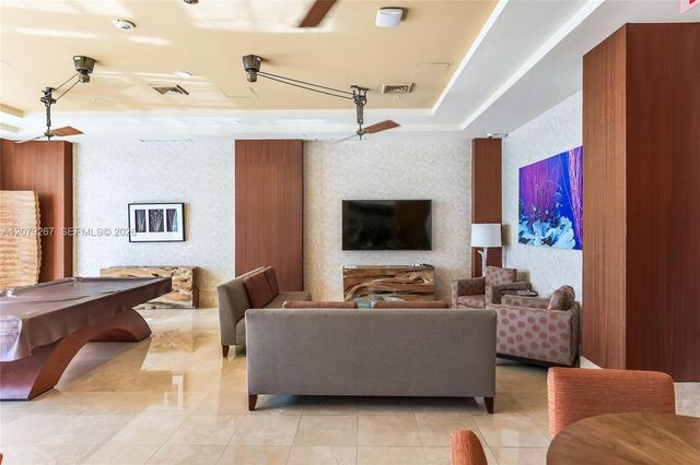 1945 S Ocean Drive M6, Hallandale Beach, FL 33009