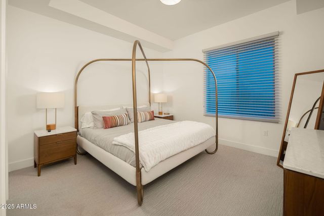 5250 E DEER VALLEY Drive 303, Phoenix, AZ 85054