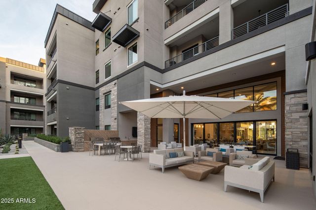 5250 E DEER VALLEY Drive 303, Phoenix, AZ 85054