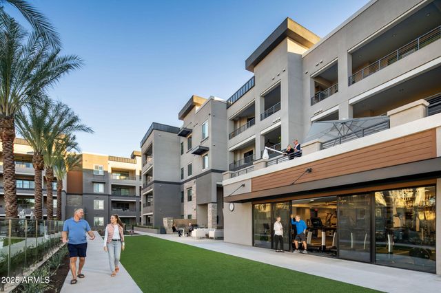 5250 E DEER VALLEY Drive 303, Phoenix, AZ 85054