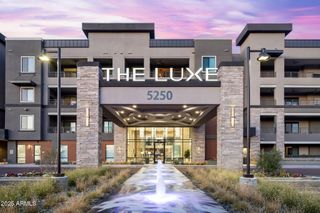 5250 E DEER VALLEY Drive 303, Phoenix, AZ 85054