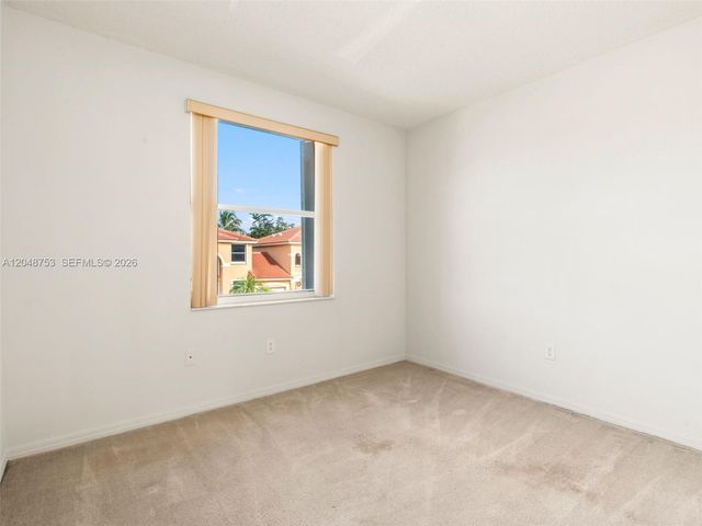 2245 NW 160th Ter, Pembroke Pines, FL 33028