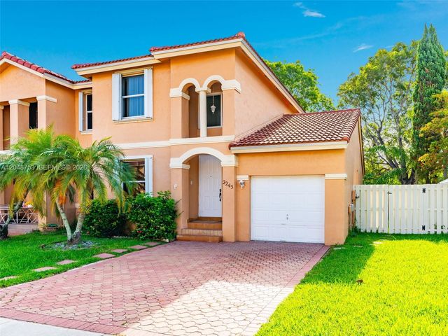 2245 NW 160th Ter, Pembroke Pines, FL 33028