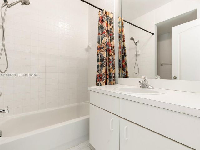 2245 NW 160th Ter, Pembroke Pines, FL 33028