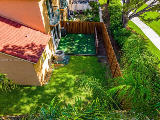 2245 NW 160th Ter, Pembroke Pines, FL 33028