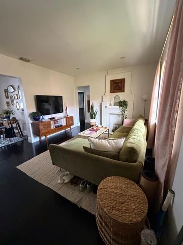 1551 Meridian Ave 202, Miami Beach, FL 33139
