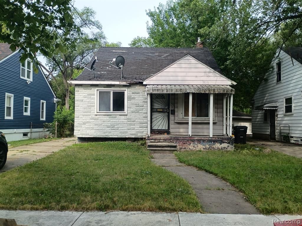 8467 Pierson Street, Detroit, MI 48228