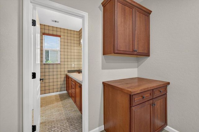 4342 W Artemisa Drive, Fresno, CA 93722