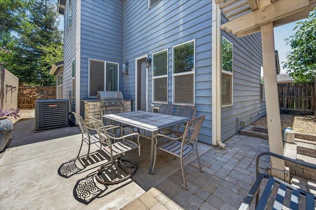 4342 W Artemisa Drive, Fresno, CA 93722