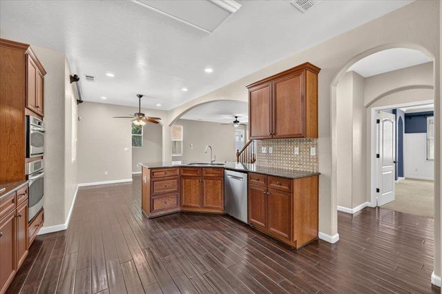 4342 W Artemisa Drive, Fresno, CA 93722