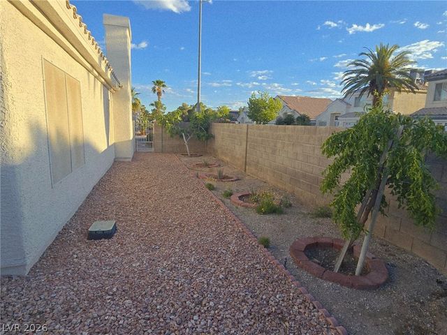 8998 Odense Way, Las Vegas, NV 89147