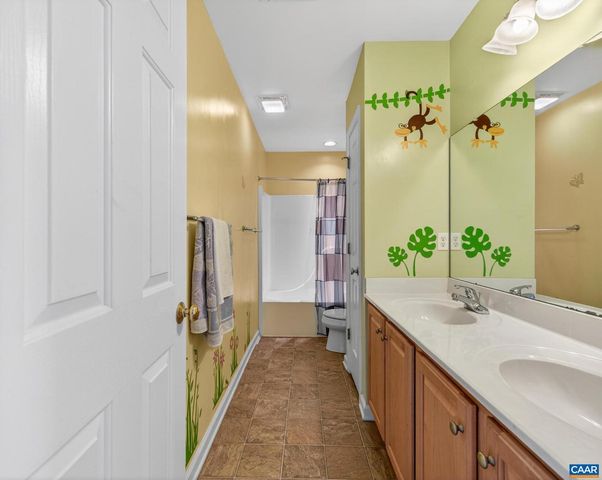 360 BAYBERRY WAY, Charlottesville, VA 22911