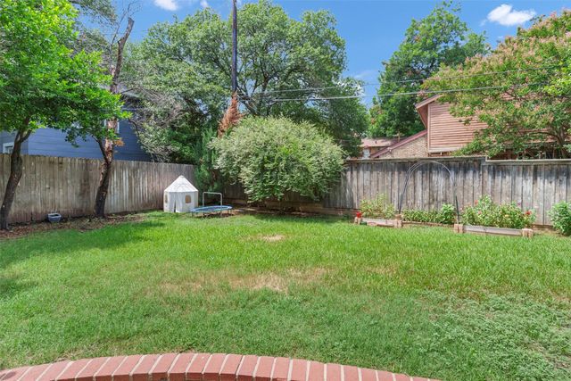 4032 Dexter Avenue, Fort Worth, TX 76107