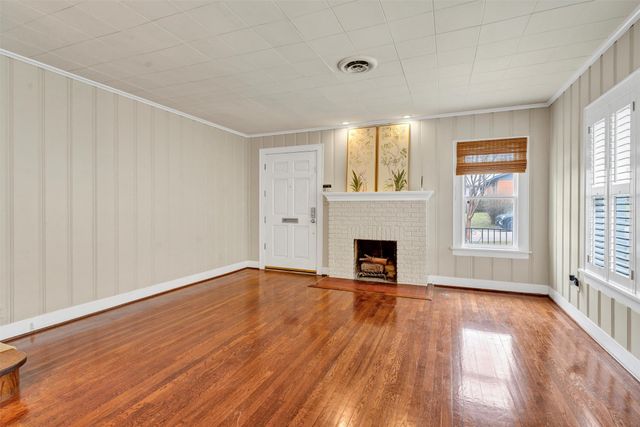 4032 Dexter Avenue, Fort Worth, TX 76107
