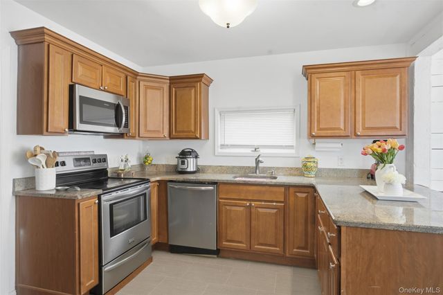 64 Wait Street, Walden, NY 12586