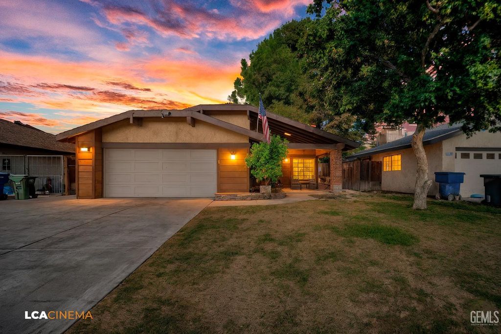 7812 Cibola Drive, Bakersfield, CA 93309