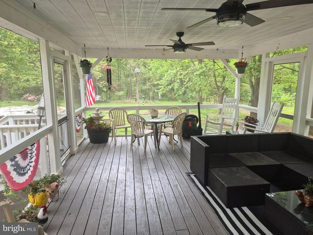 9472 QUAIL RUN RD, Denton, MD 21629