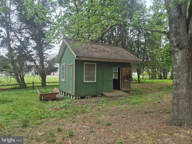 9472 QUAIL RUN RD, Denton, MD 21629