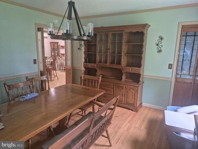 9472 QUAIL RUN RD, Denton, MD 21629
