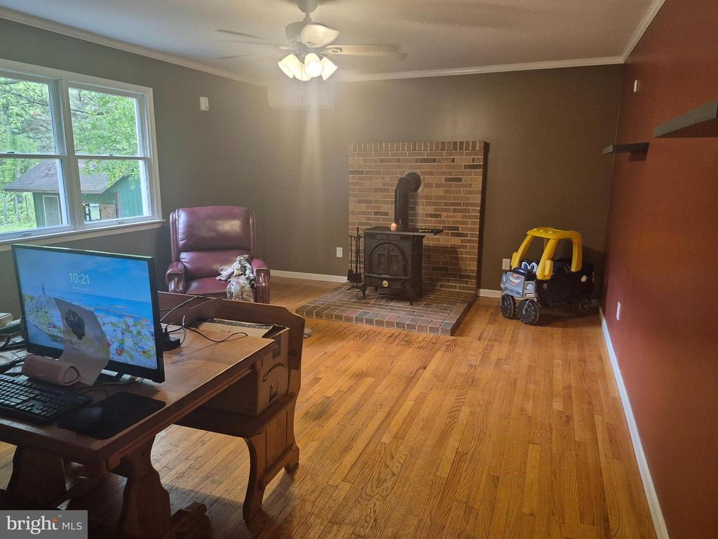 Image 8 of property listing at 9472 QUAIL RUN RD, Denton, MD 21629