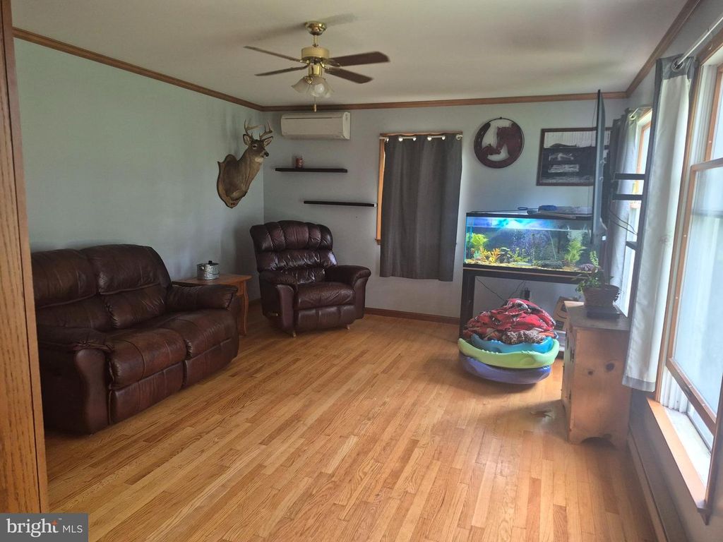 Image 9 of property listing at 9472 QUAIL RUN RD, Denton, MD 21629