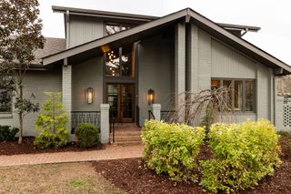 29 Washington Park, Nashville, TN 37205