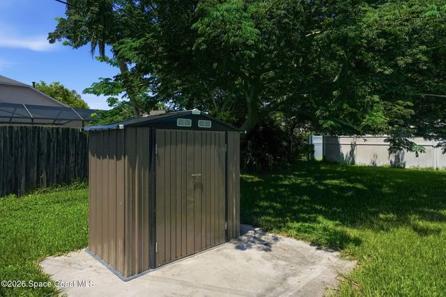 2440 Warwick Road, Melbourne, FL 32935