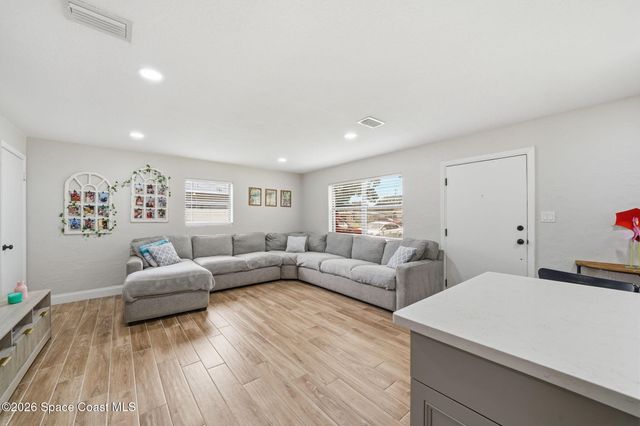 2440 Warwick Road, Melbourne, FL 32935