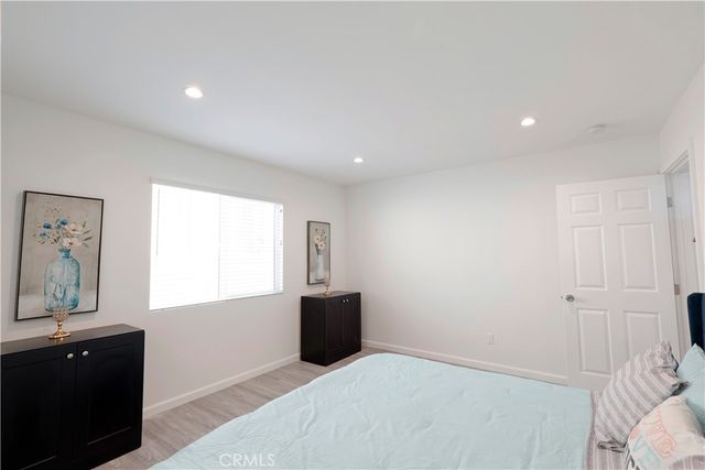 18623 Bryant, Northridge, CA 91324