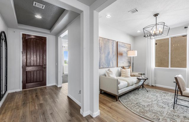 47 Firecrown Lane, Santa Fe, NM 87508