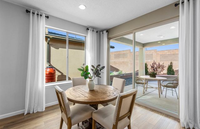47 Firecrown Lane, Santa Fe, NM 87508