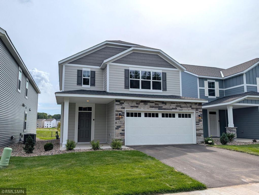 6793 104th Street S, Cottage Grove, MN 55016