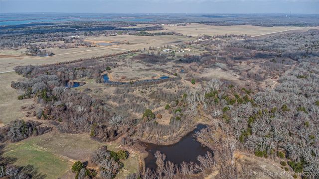 Scott Road, Marietta, OK 73448