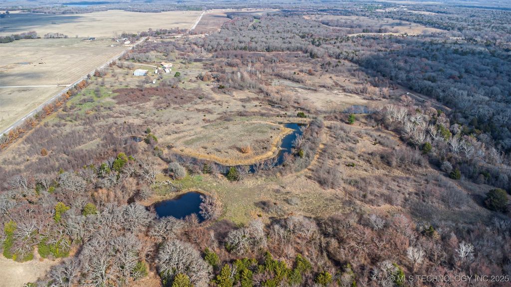 Scott Road, Marietta, OK 73448