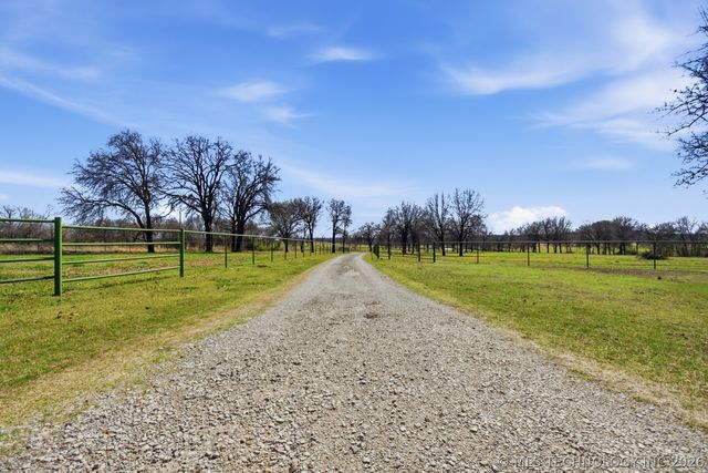 20591 W 161st Street S, Kellyville, OK 74039