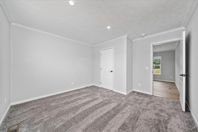 1890 Anna Maria Ln, Cookeville, TN 38501