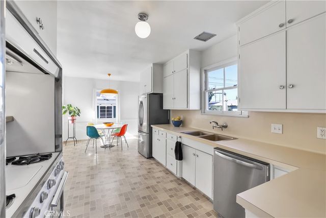 743 N. Janss St., Anaheim, CA 92805