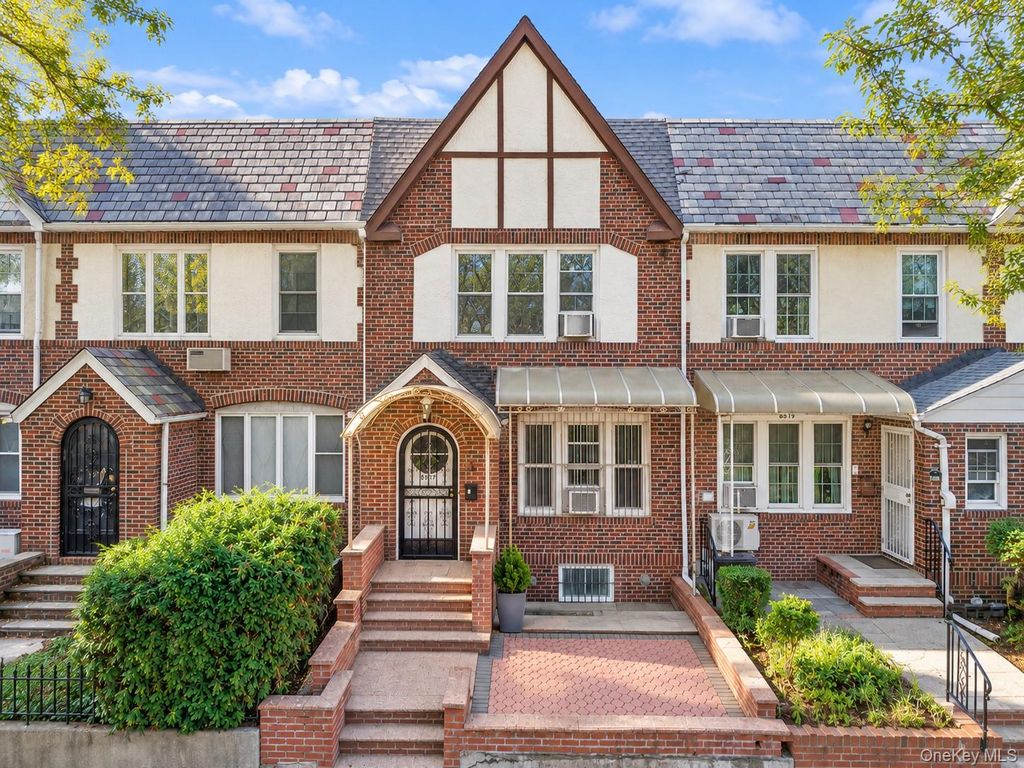 85-17 66th Road, Rego Park, NY 11374 — exterior